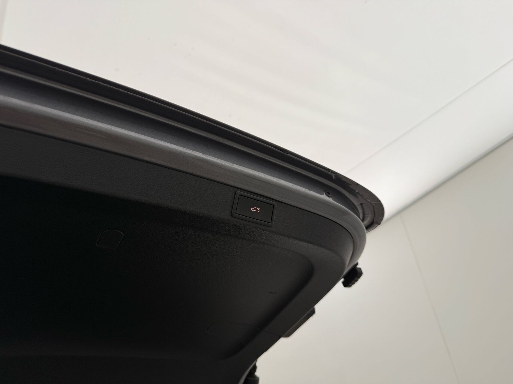 Grå Skoda Octavia fra 2022