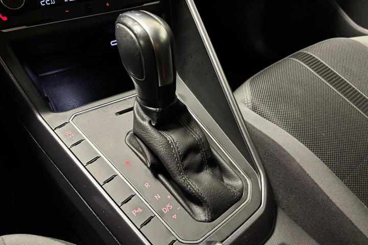Sølv VW Polo fra 2021