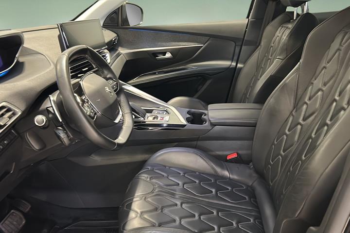Sort Peugeot 3008 fra 2022
