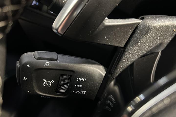 Sort Peugeot 3008 fra 2022