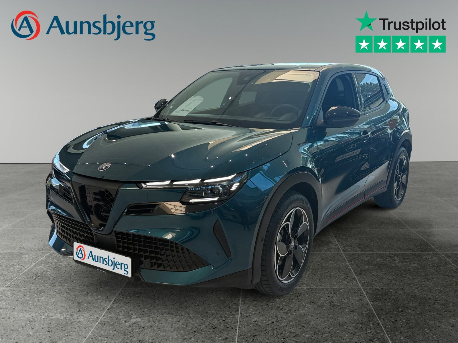 Alfa Romeo Junior EL Speciale 156HK 5d Aut.