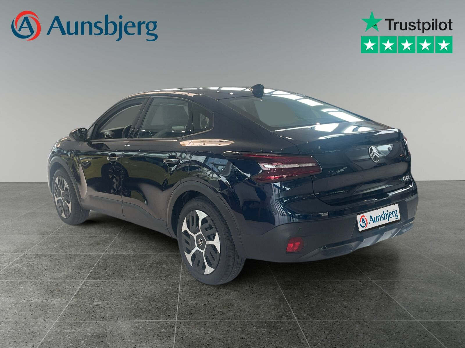 Blå Citroën ë-C4 X fra 2025