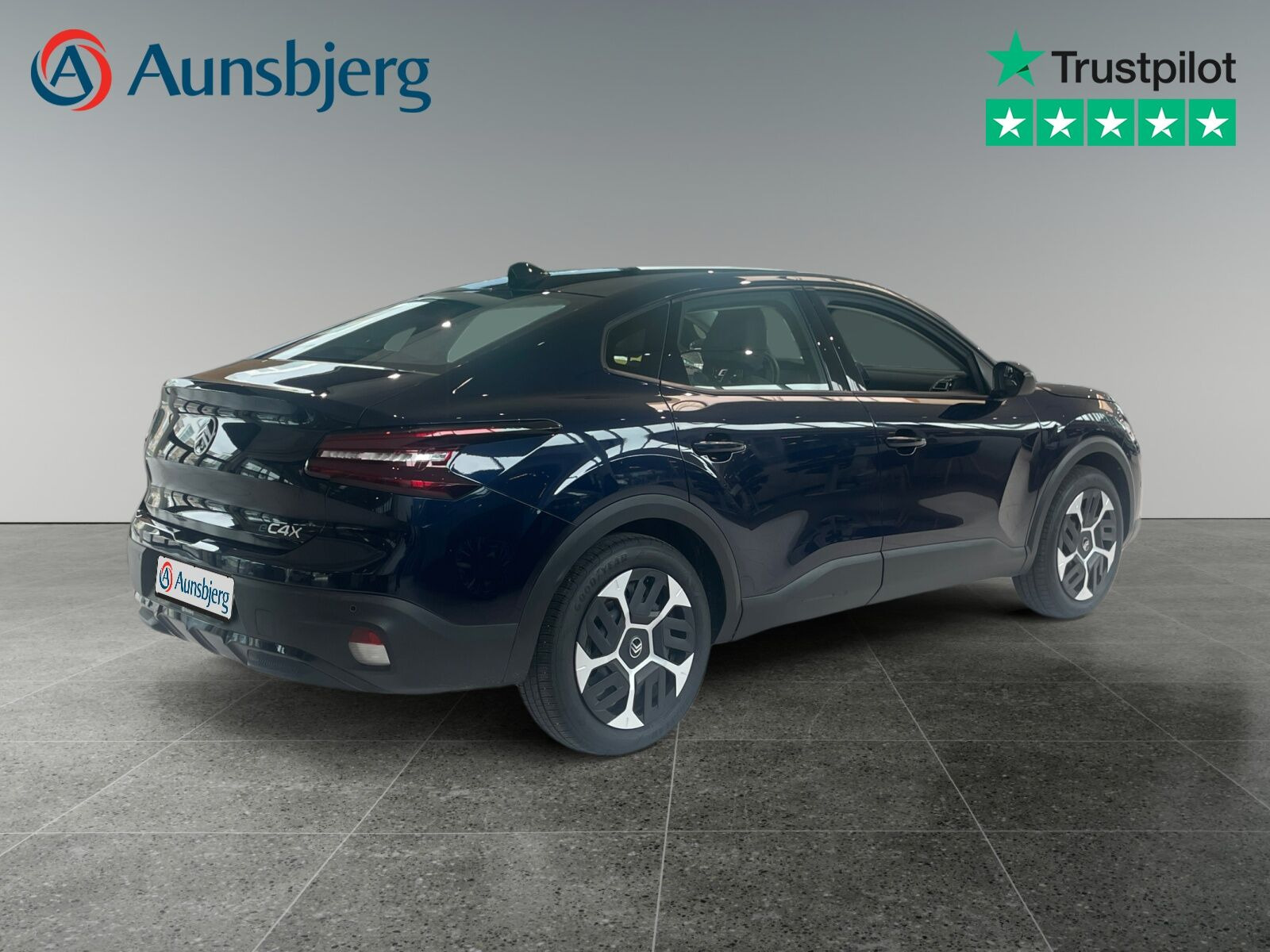 Blå Citroën ë-C4 X fra 2025