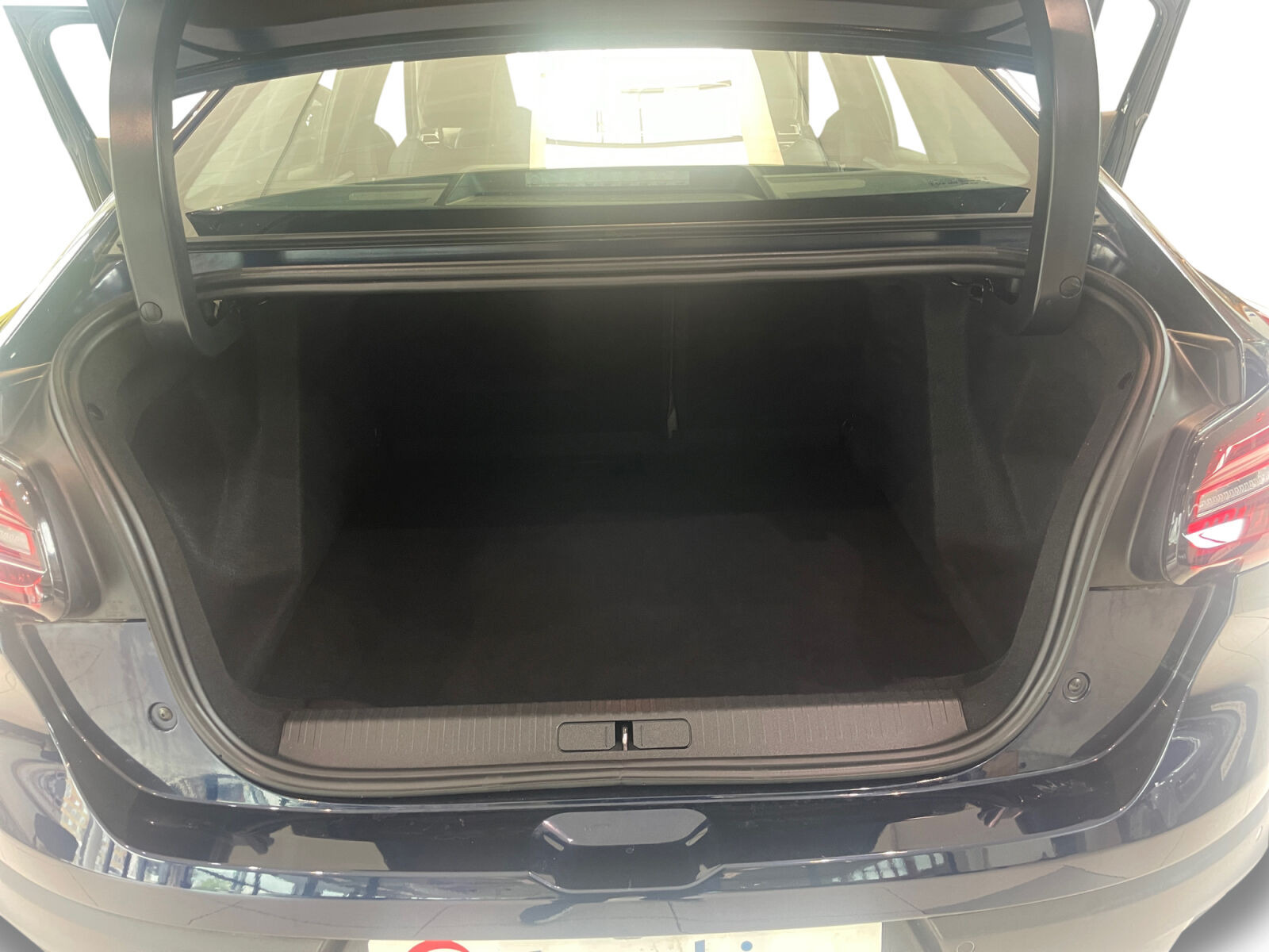 Blå Citroën ë-C4 X fra 2025