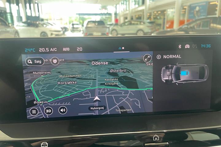 Blå Citroën ë-C4 X fra 2025
