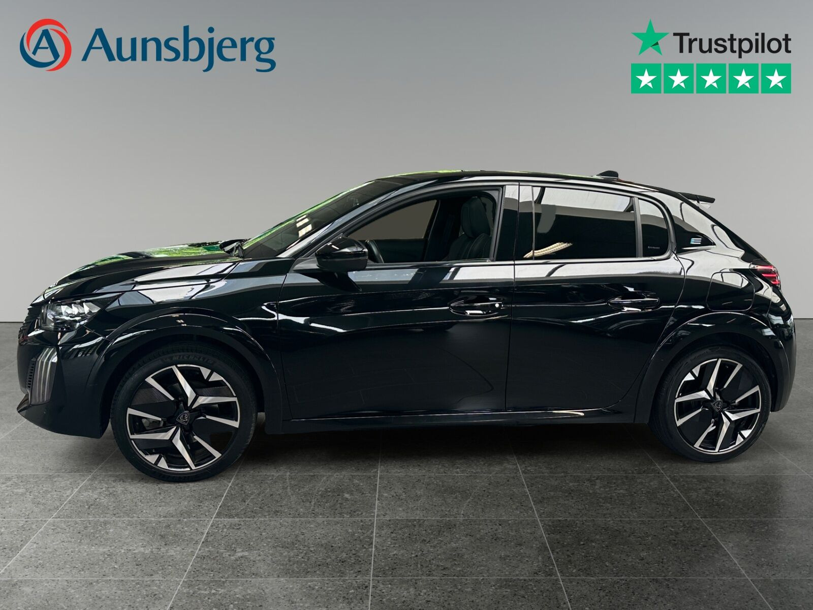 undefined Peugeot e-208 fra 2025