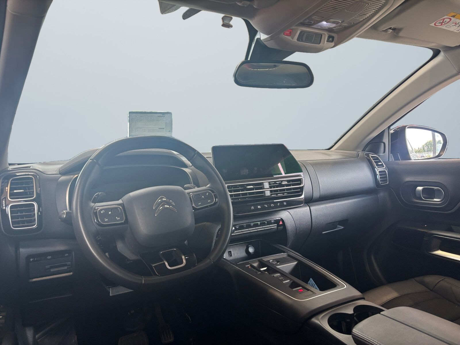 Grå Citroën C5 Aircross fra 2024