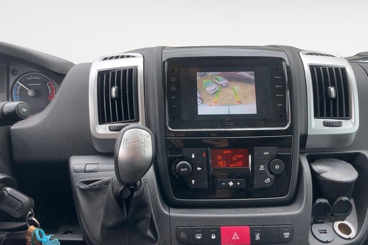Grå Fiat E-Ducato fra 2021