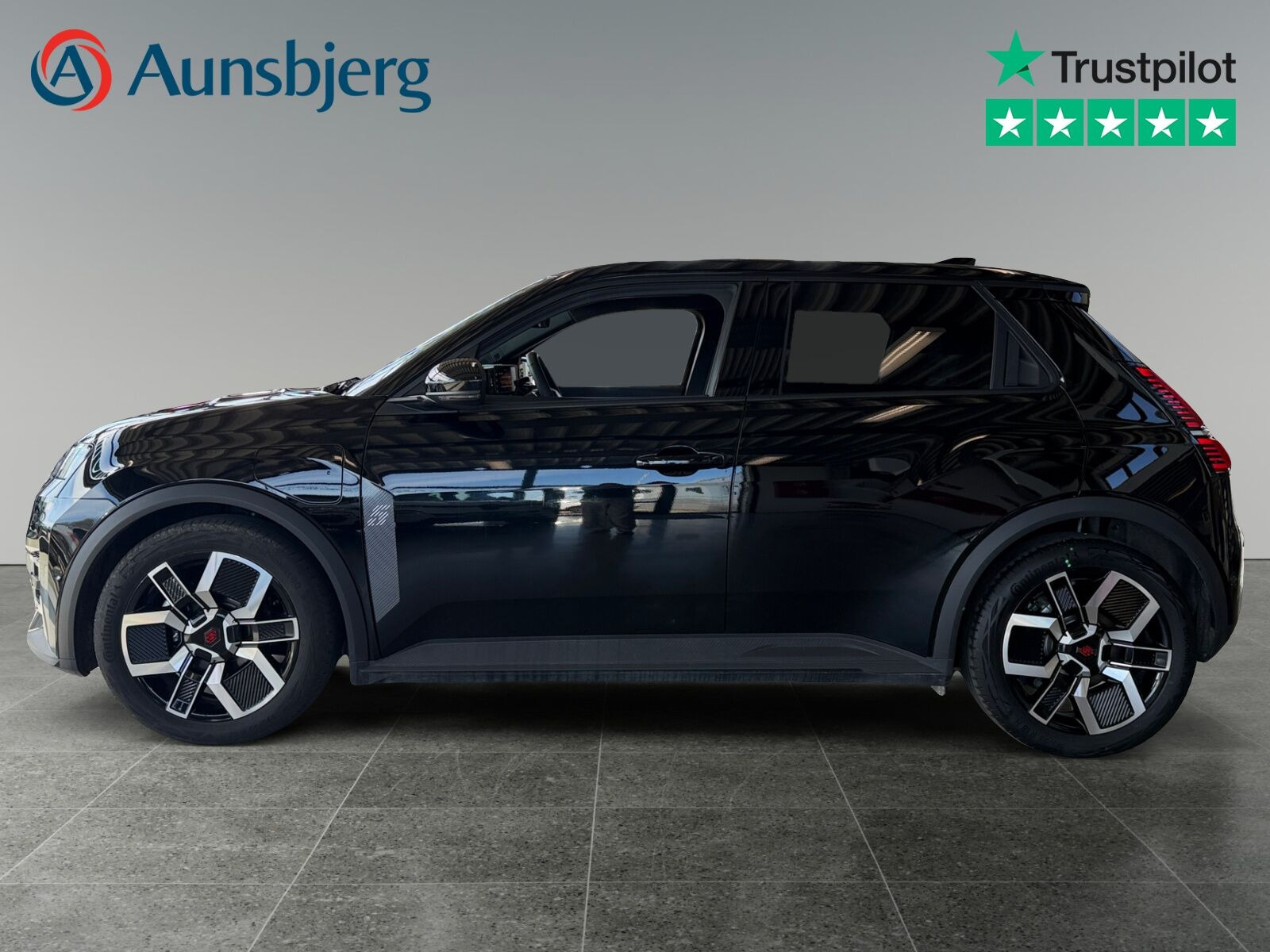 Sort Renault 5 E-Tech fra 2025