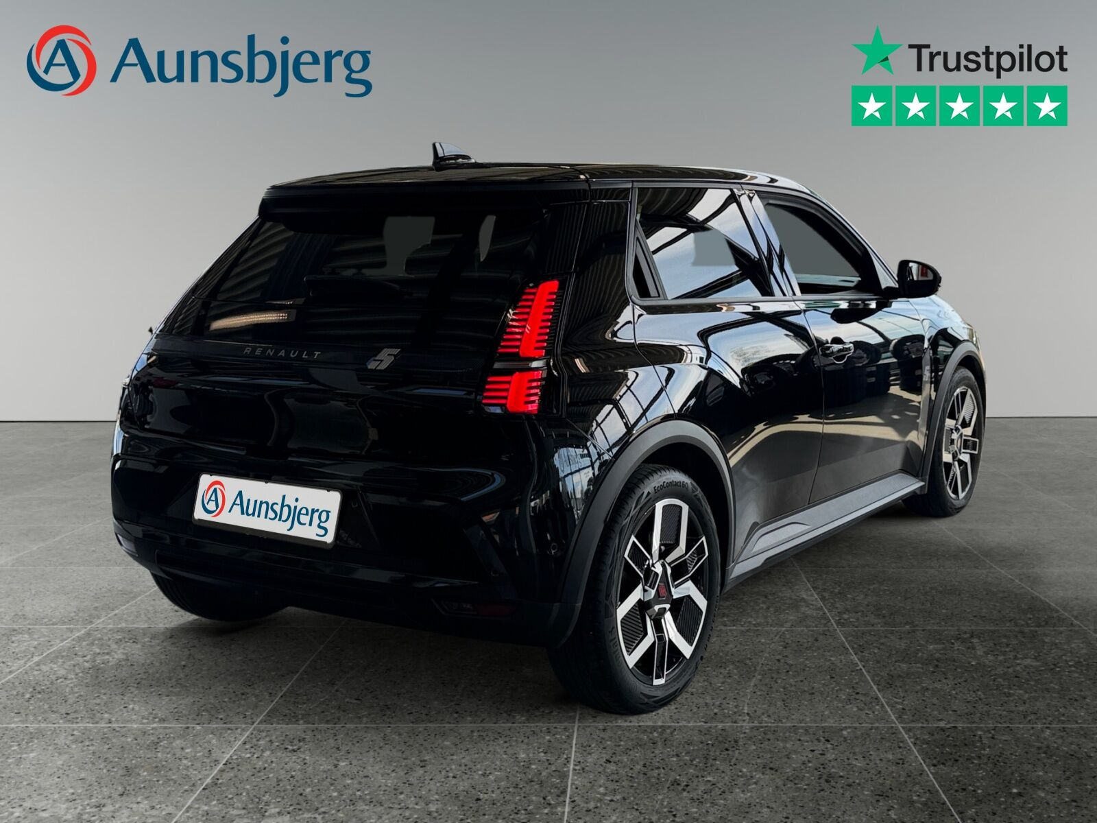 Sort Renault 5 E-Tech fra 2025