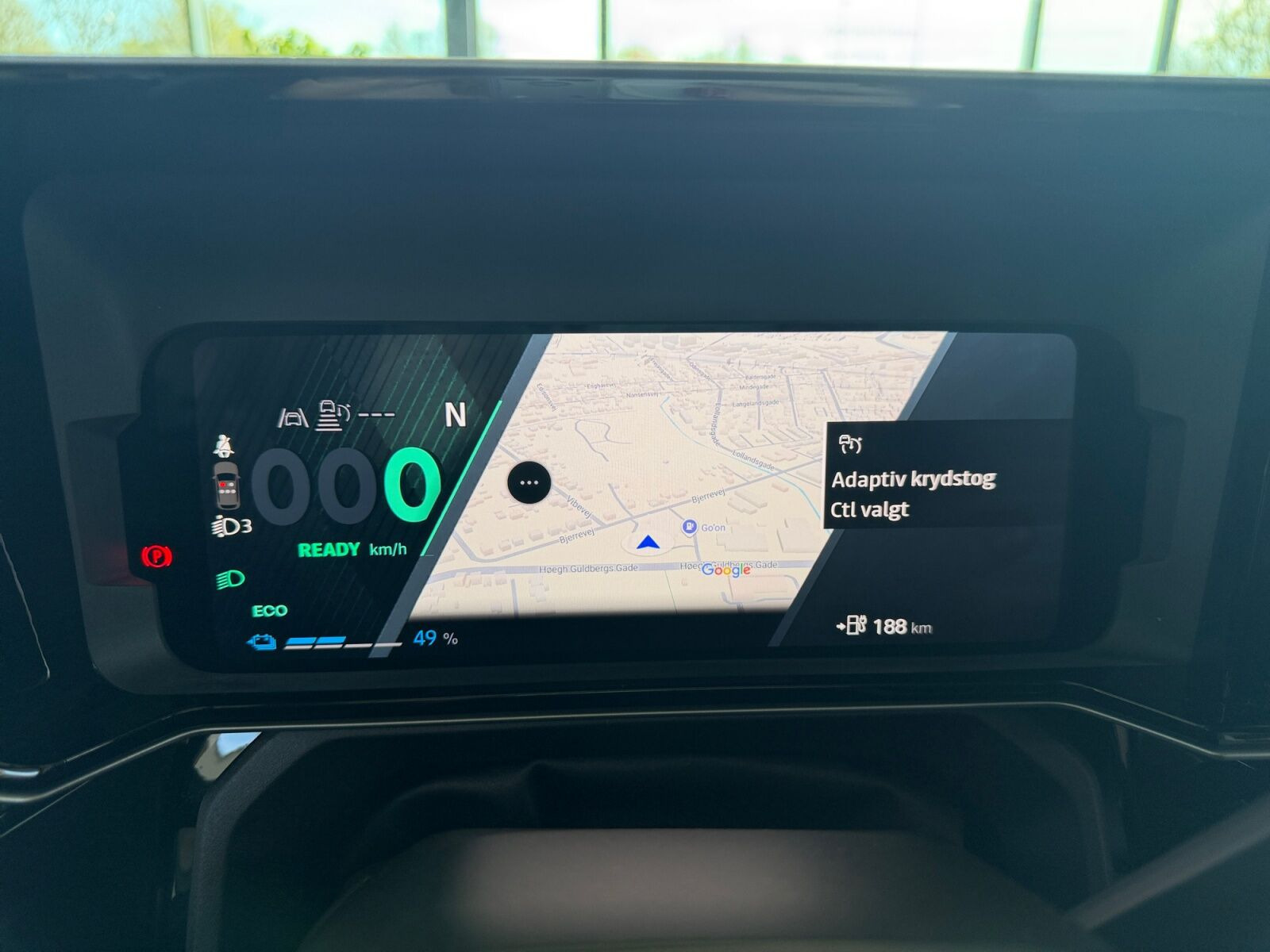 Sort Renault 5 E-Tech fra 2025