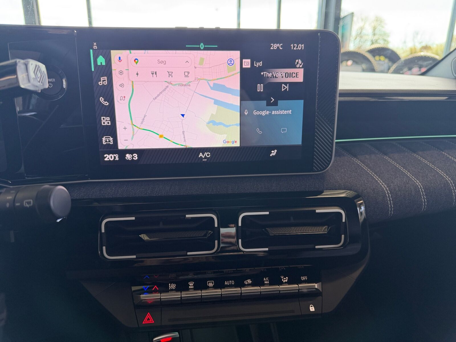 Sort Renault 5 E-Tech fra 2025