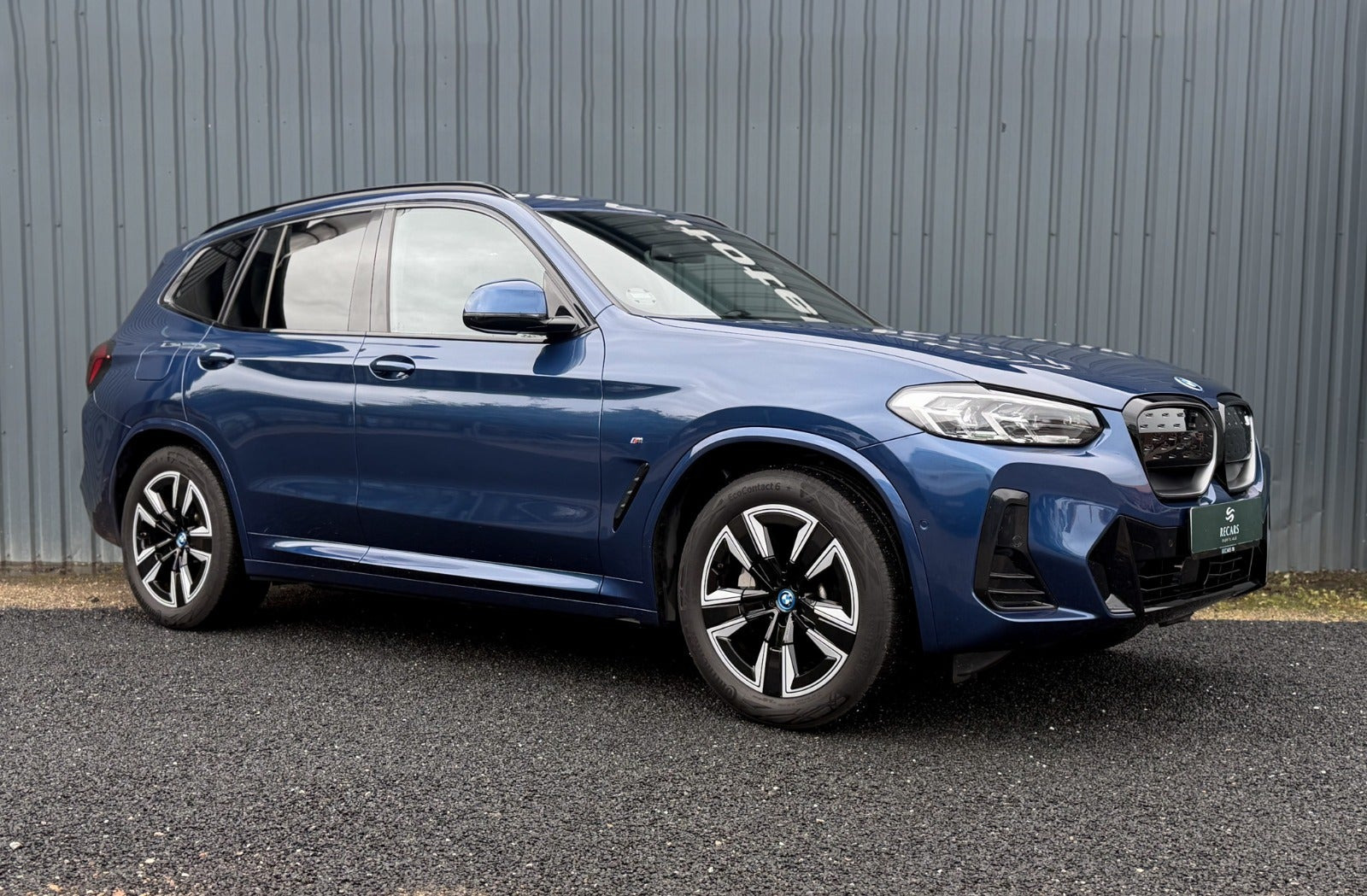 BMW iX3 Charged M-Sport
