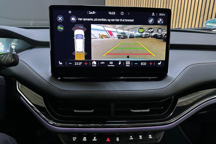 Grøn Skoda Enyaq fra 2021