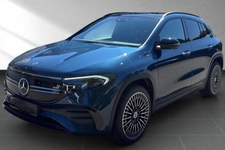 Blå Mercedes EQA250+ fra 2022