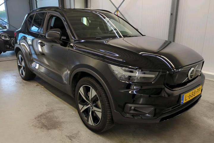 Sort Volvo XC40 fra 2021