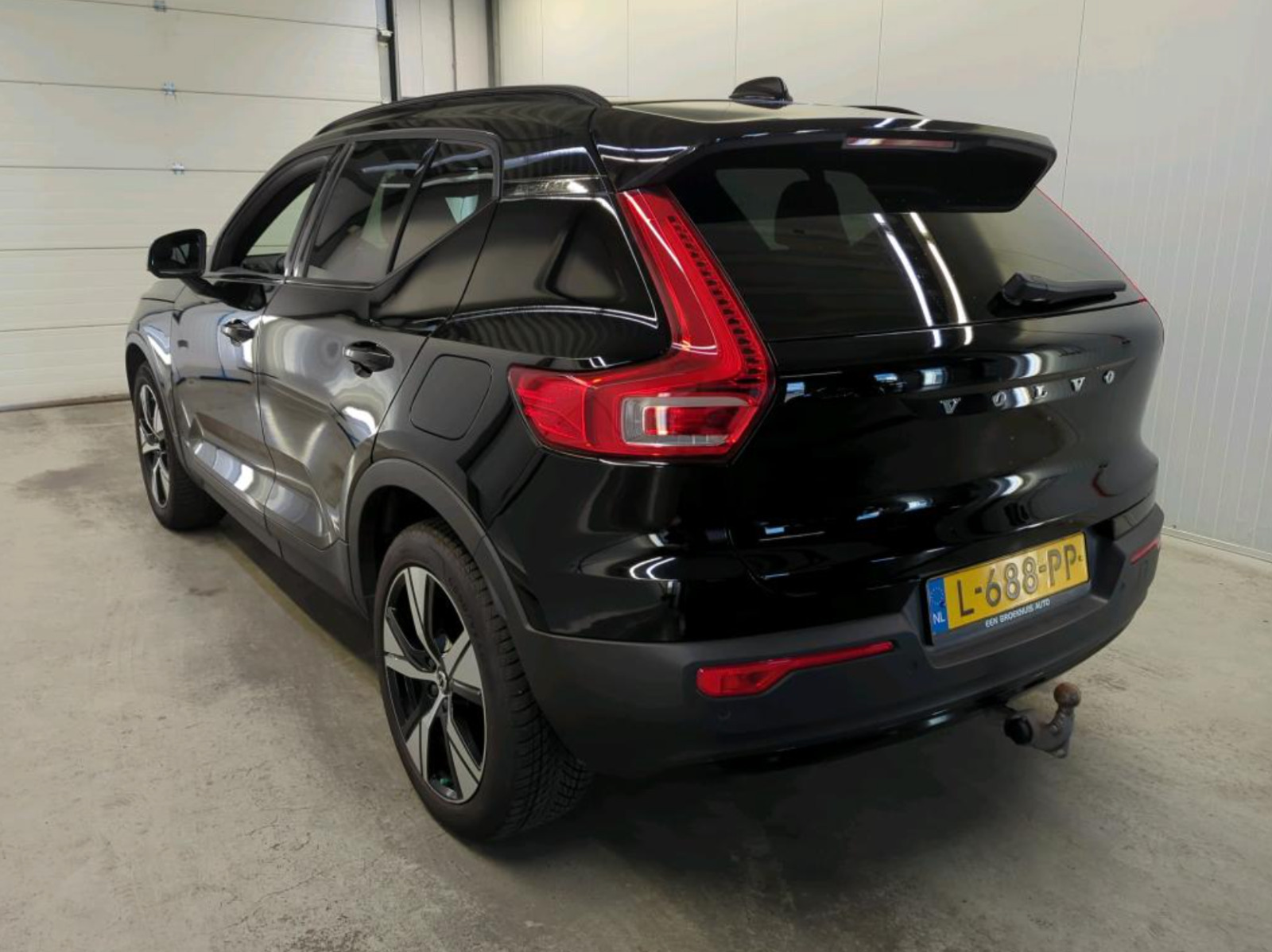 Sort Volvo XC40 fra 2021