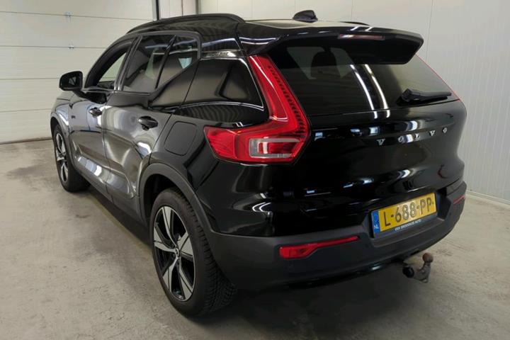 Sort Volvo XC40 fra 2021
