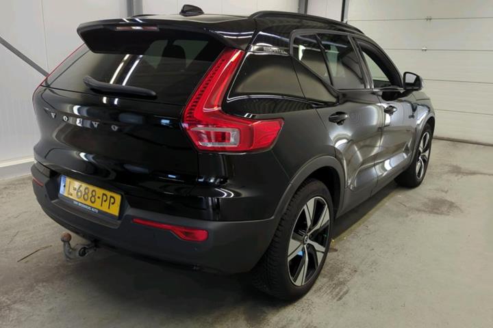 Sort Volvo XC40 fra 2021