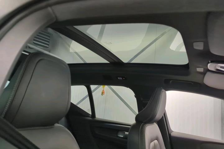Sort Volvo XC40 fra 2021