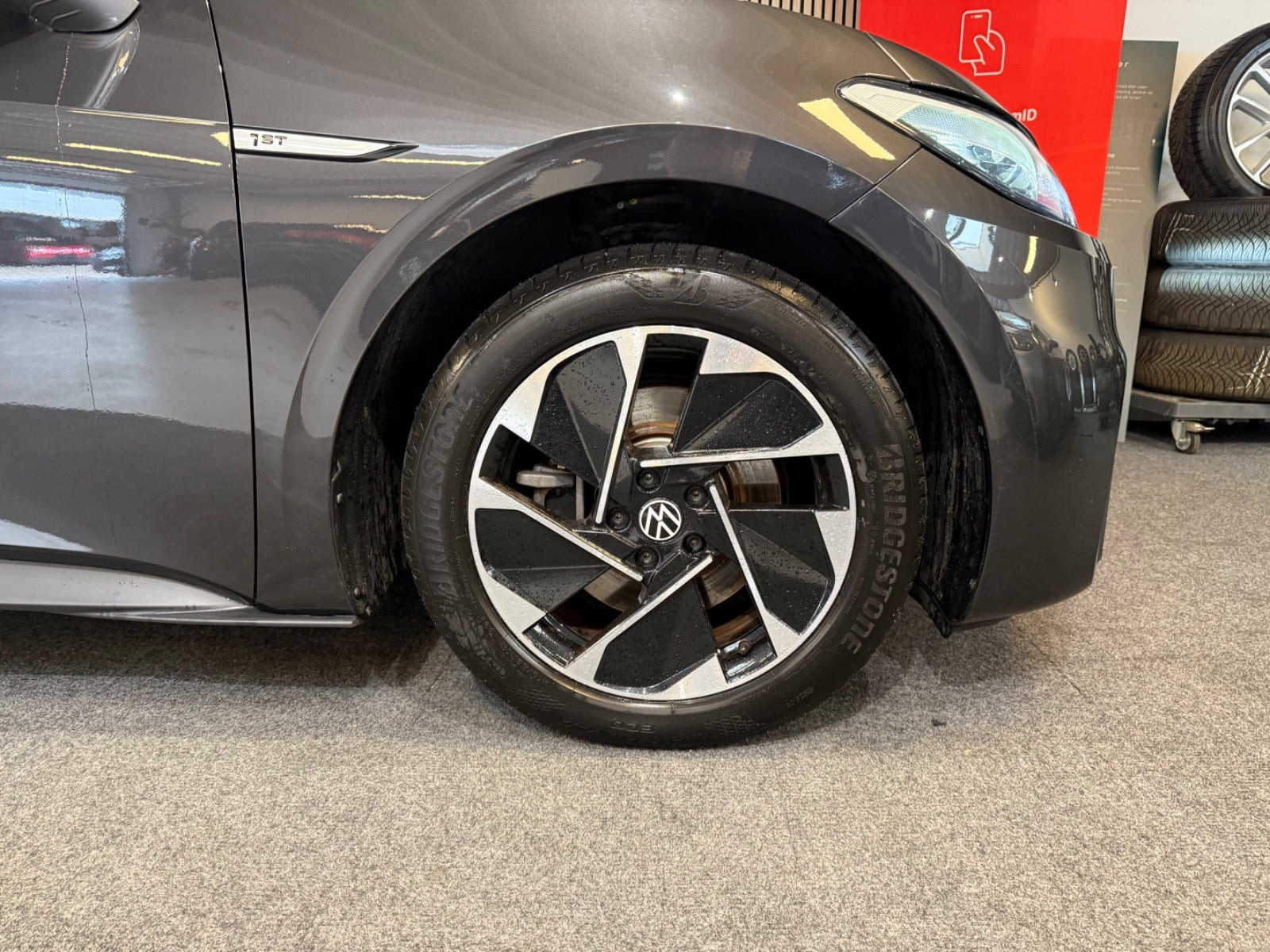 Grå VW ID.3 fra 2021