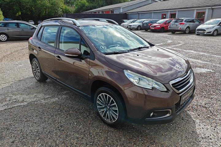 Gul Peugeot 2008 fra 2013