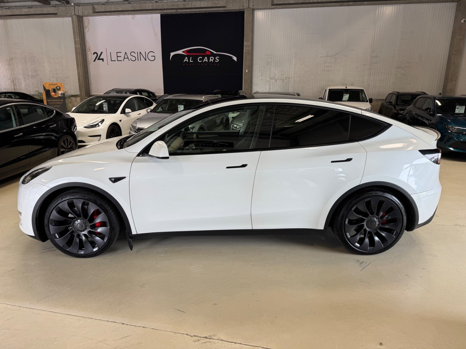 undefined Tesla Model Y fra 2022