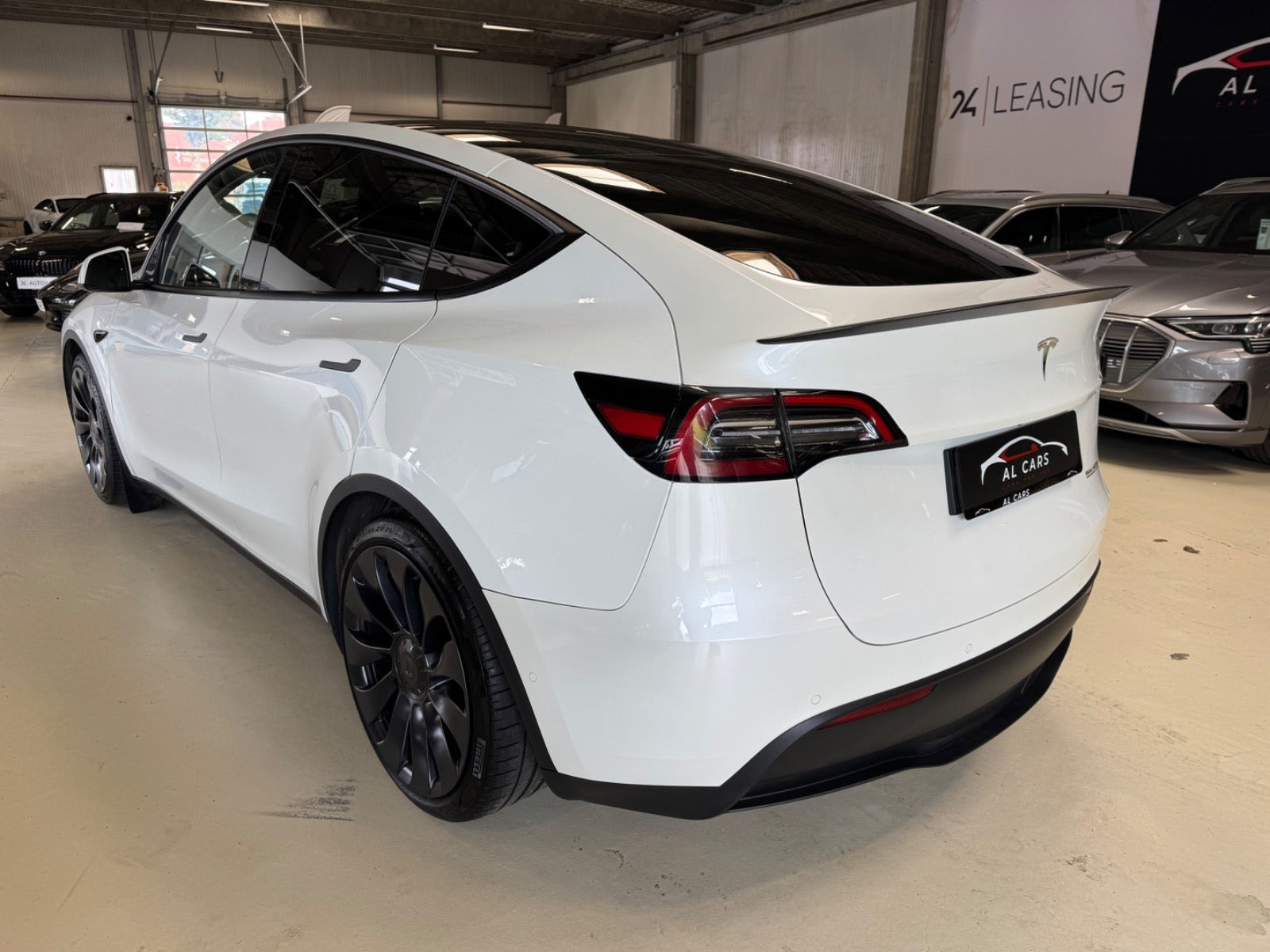 undefined Tesla Model Y fra 2022