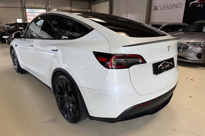 undefined Tesla Model Y fra 2022