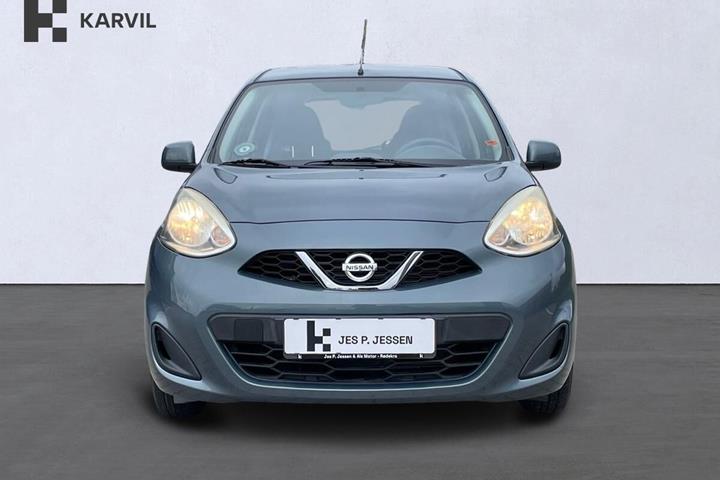 Grøn Nissan Micra fra 2015