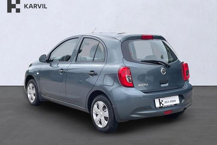 Grøn Nissan Micra fra 2015