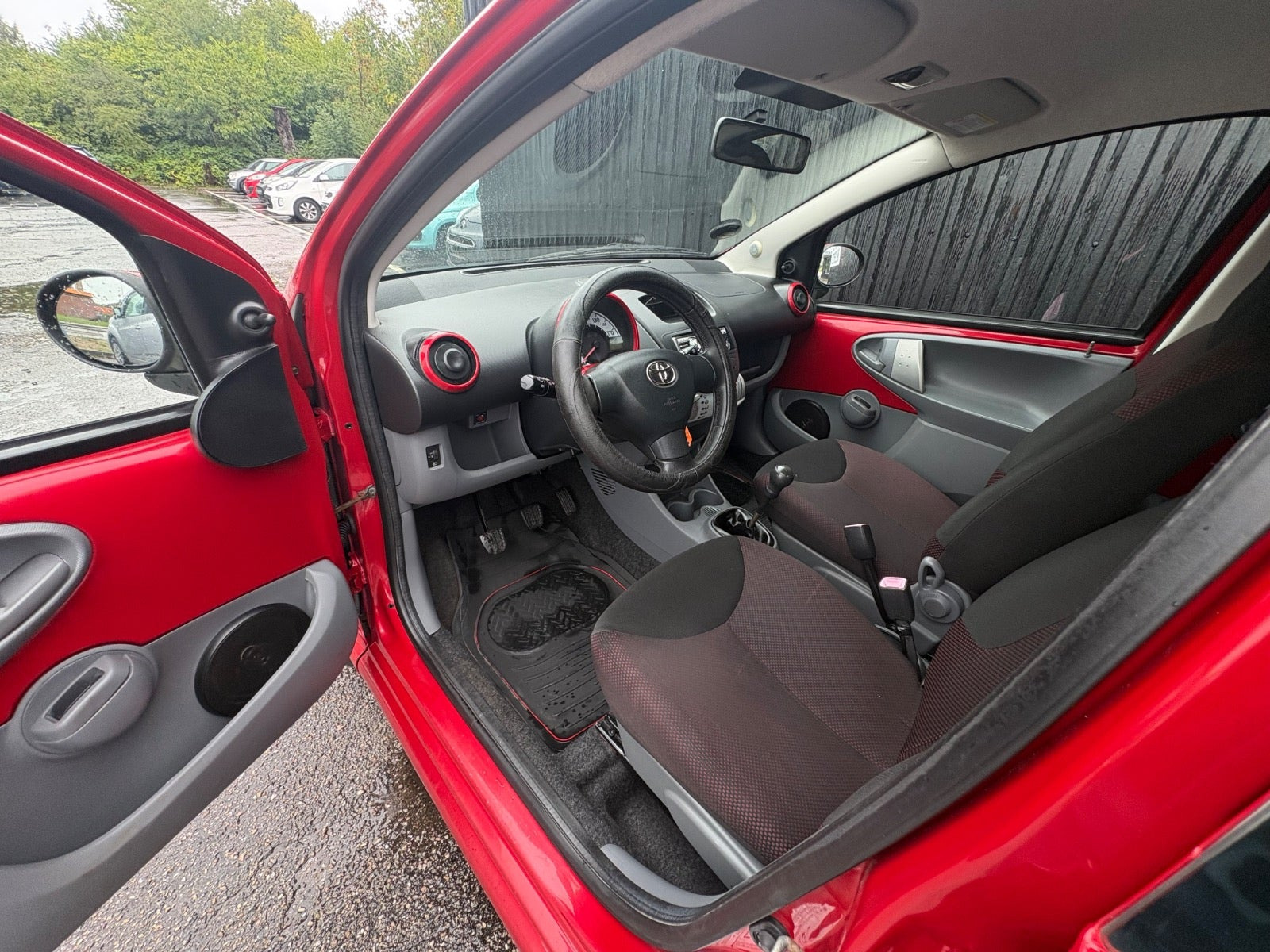 undefined Toyota Aygo fra 2010