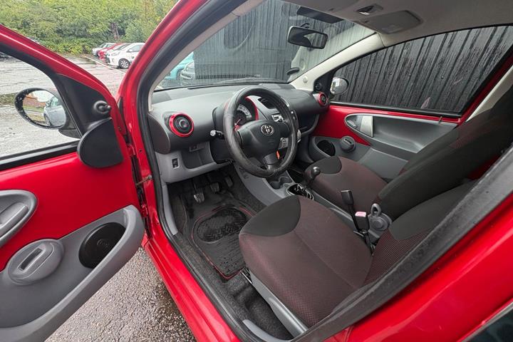 undefined Toyota Aygo fra 2010