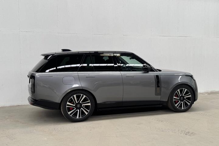 Grå Land Rover Range Rover fra 2023