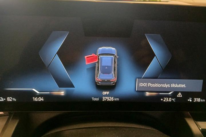 Sort BMW i5 fra 2025