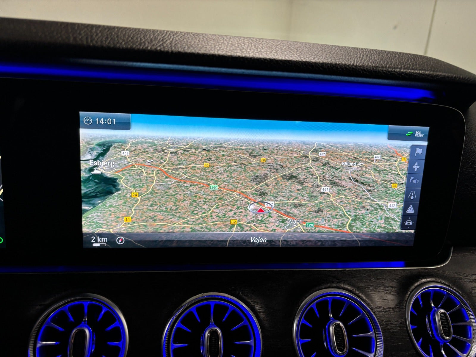 Sort Mercedes E220 d fra 2016