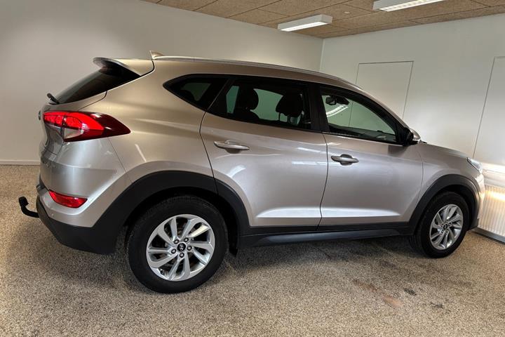 Beige Hyundai Tucson fra 2018