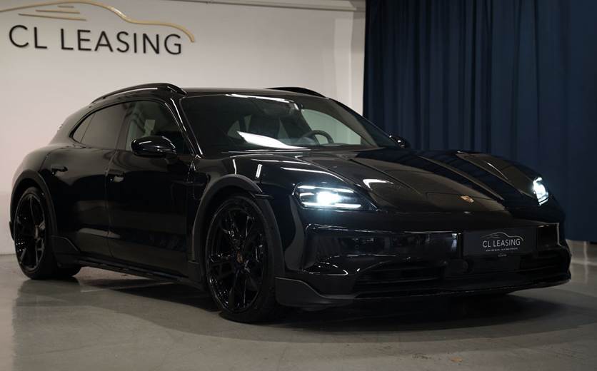 Porsche Taycan 4 Performance+ Cross Turismo