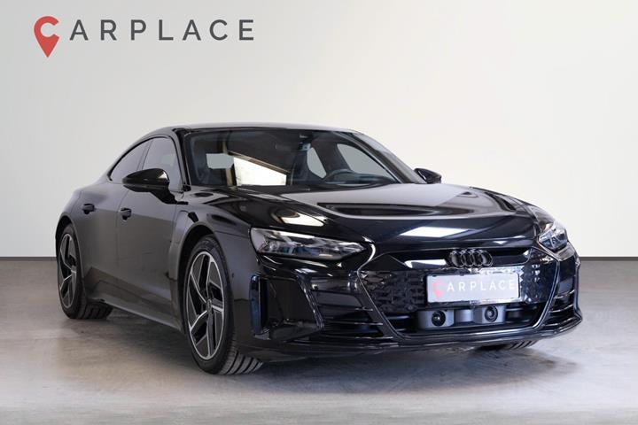 Sort Audi e-tron GT fra 2023