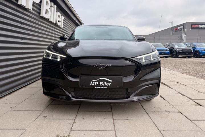 Sort Ford Mustang Mach-E fra 2025
