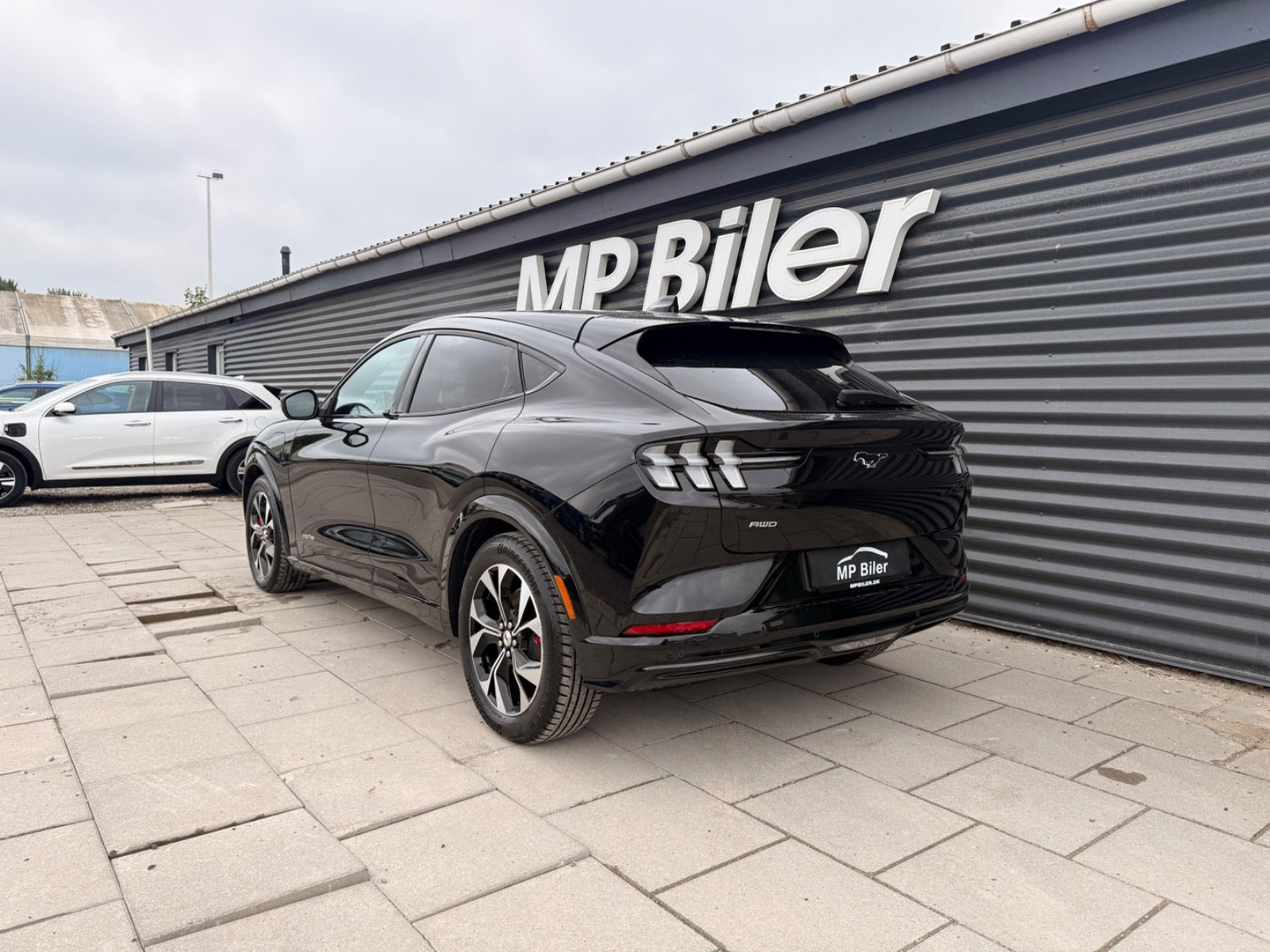 Sort Ford Mustang Mach-E fra 2025