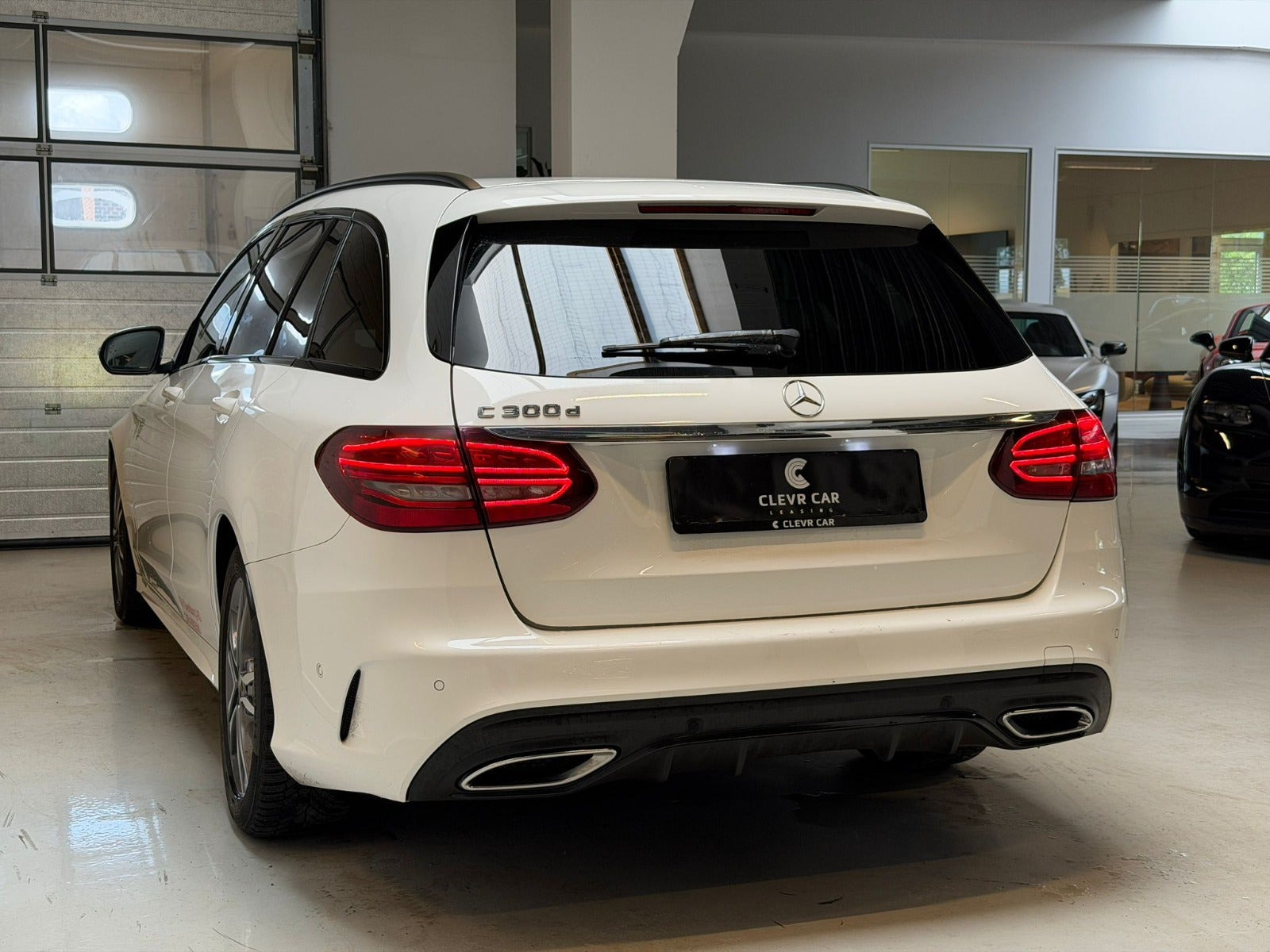 Hvid Mercedes C300 d fra 2018
