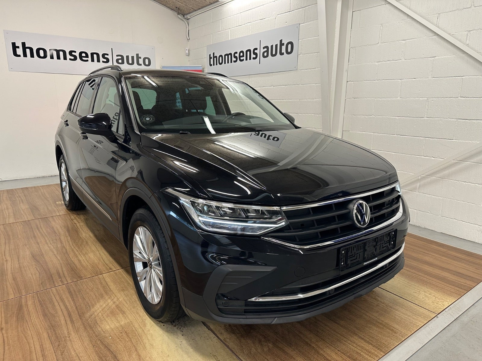 Sort VW Tiguan fra 2021