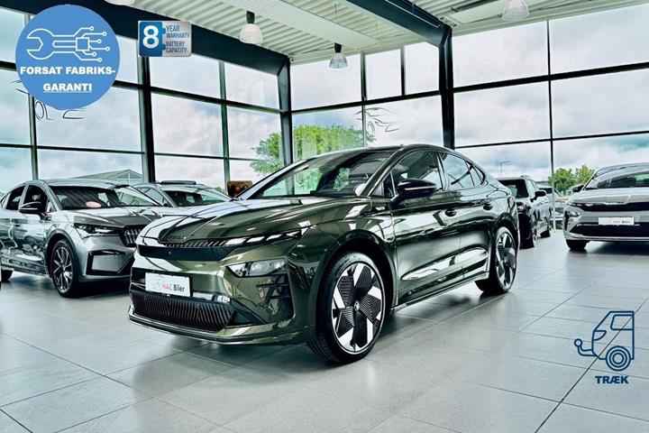 Grøn Skoda Enyaq fra 2026 set udefra
