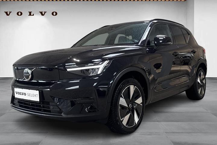 Sort Volvo XC40 fra 2024