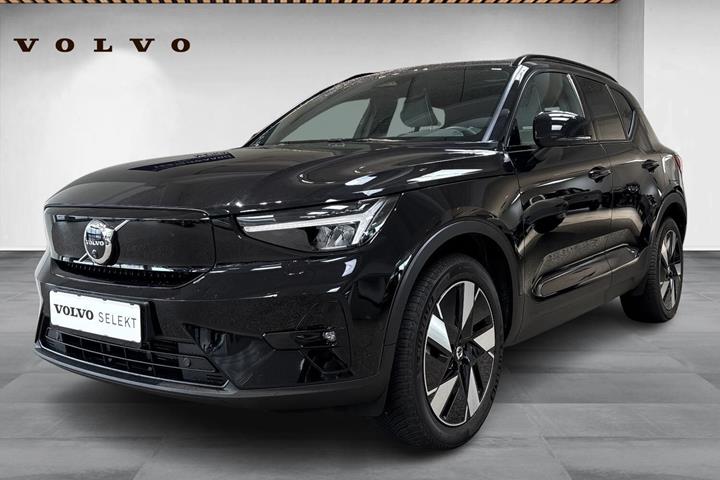 Sort Volvo XC40 fra 2024