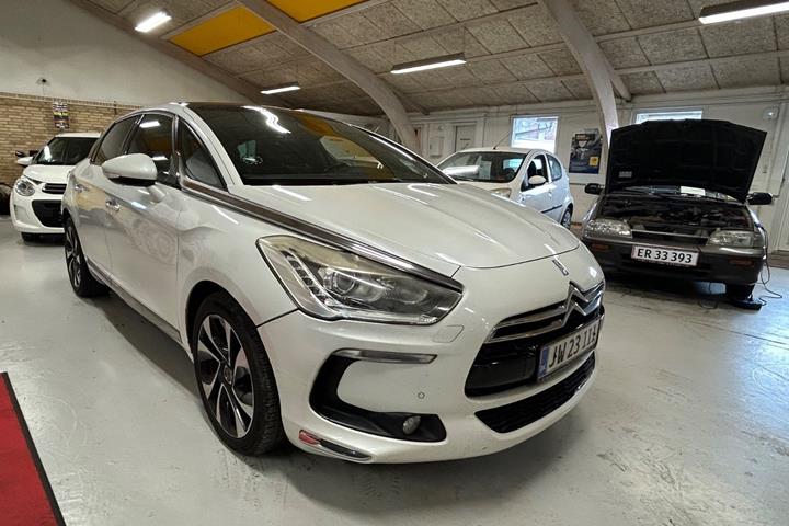 Hvid Citroën DS5 fra 2012