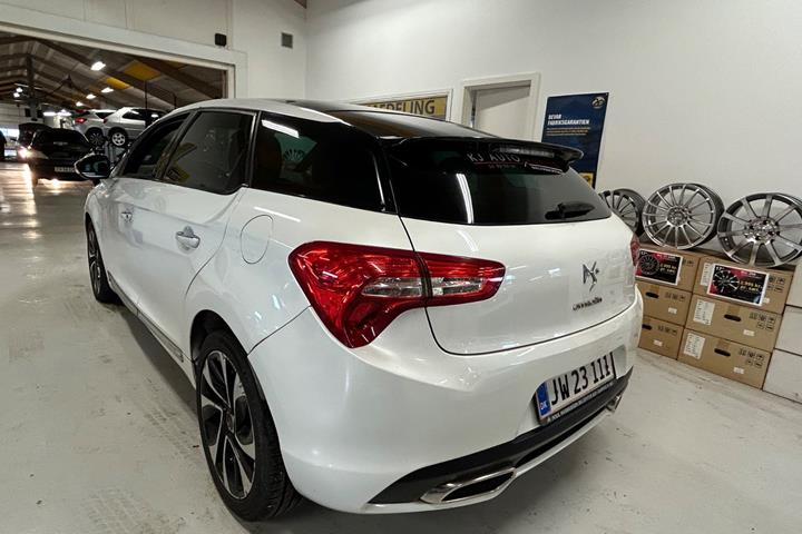 Hvid Citroën DS5 fra 2012