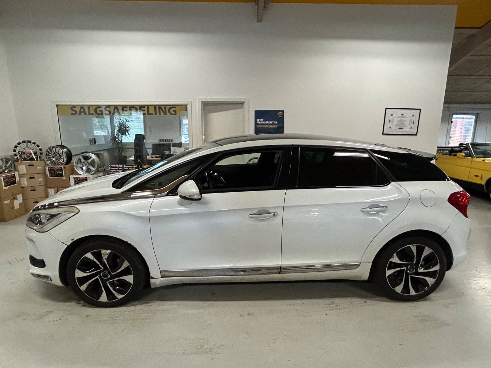 Hvid Citroën DS5 fra 2012