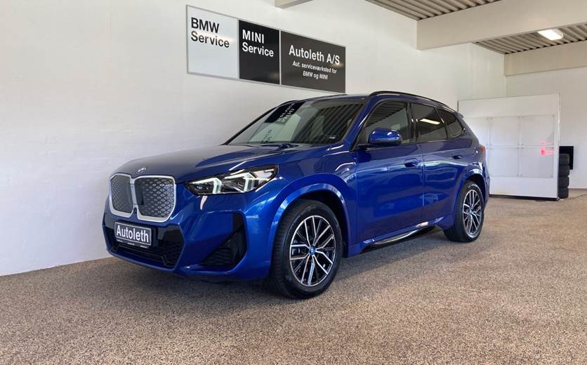 BMW iX1 xDrive30 M-Sport